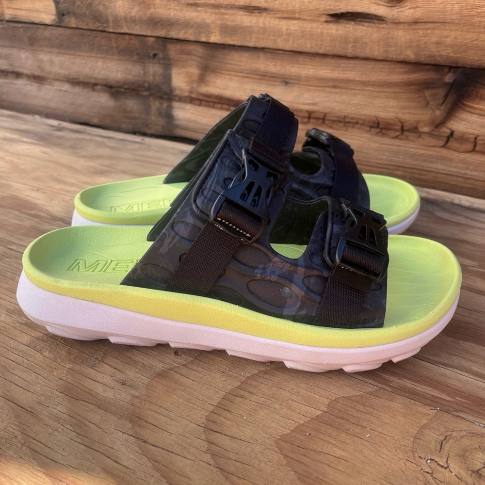 MERRELL | Women's Hut Ultra Wrap Neon Green Black Strappy Sandals 10